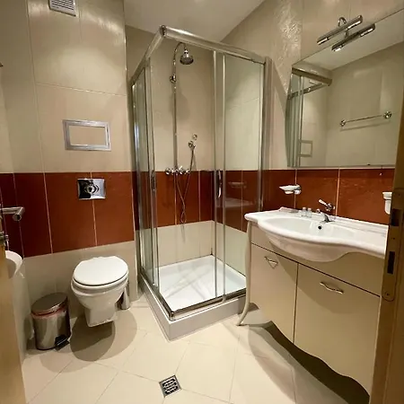 Luxury Gated Appartamento *