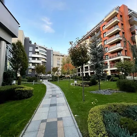 Luxury Gated Appartamento