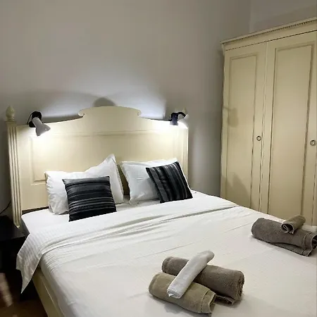 Luxury Gated Szófia